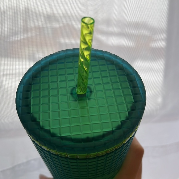 - Starbucks 2022 green jelly cup - Picture 3 of 3